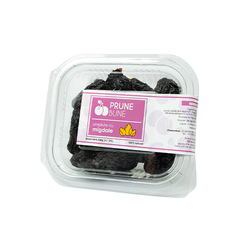 Dried prunes with Almonds